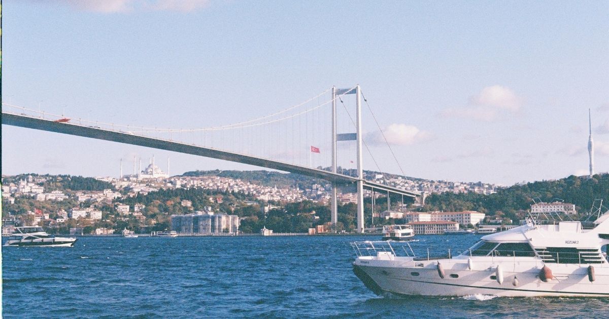 Azərbaycanlı Tələbələr üçün Türkiyədə Attestatla Universitet İmkanı